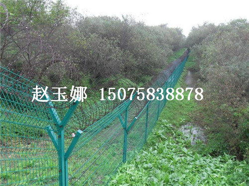 边境线铁丝隔离网