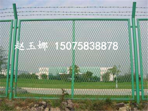 保税区封关围网（隔离网）建设，完善口岸设施