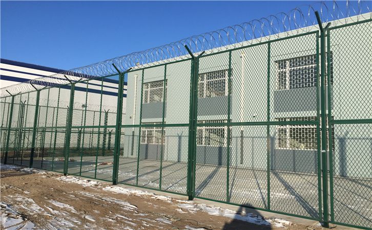 监狱隔离网施工方法和技术措施