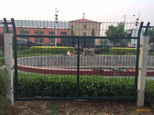 铁路线路防护栅栏