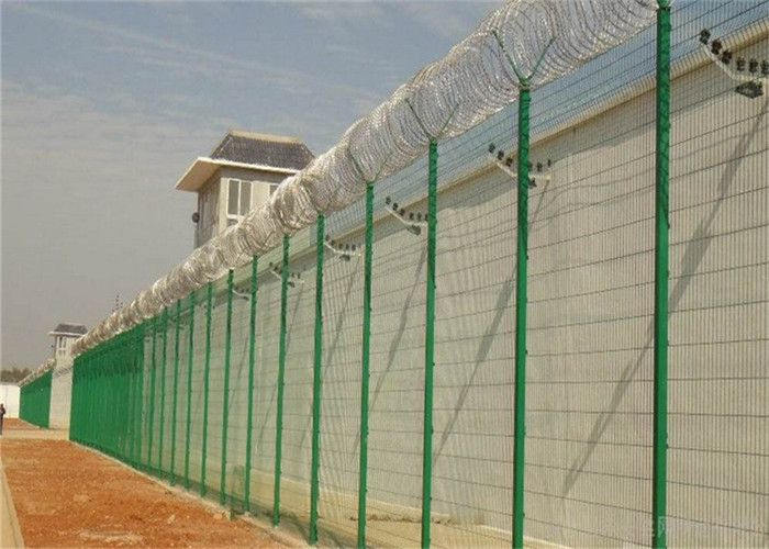 靠近狱墙的建筑物上防攀越式隔离网标准技术要求