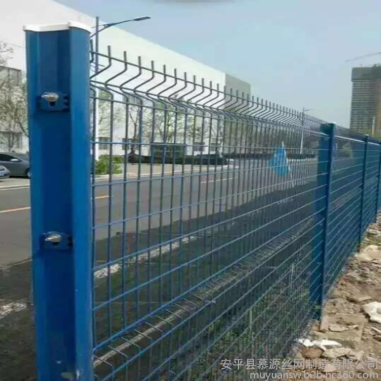 铁丝护栏网