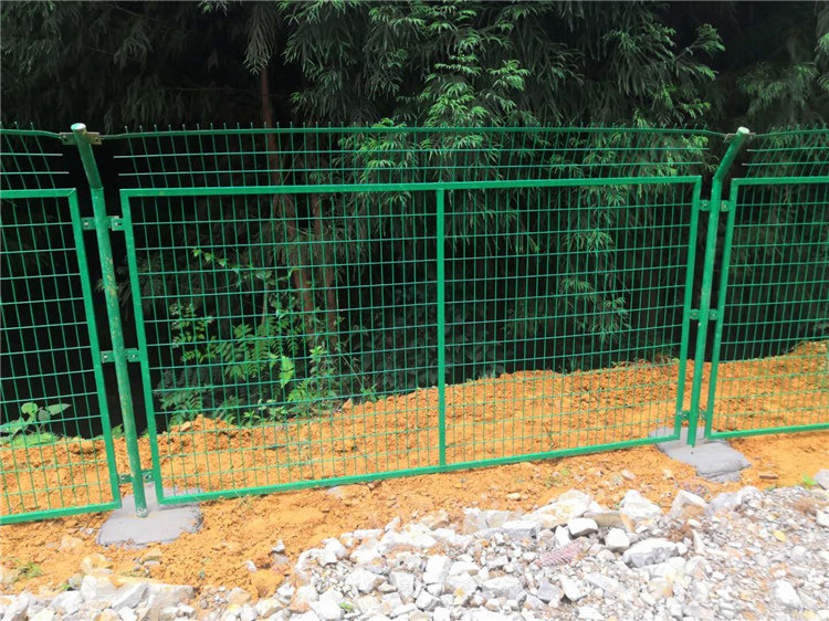 饮用水水源地保护围网安装方式