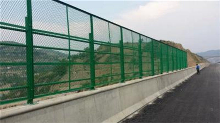 高速公路桥梁防落物网