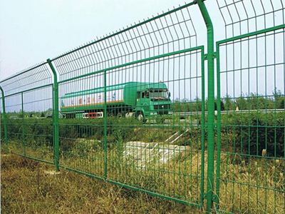 公路护栏网